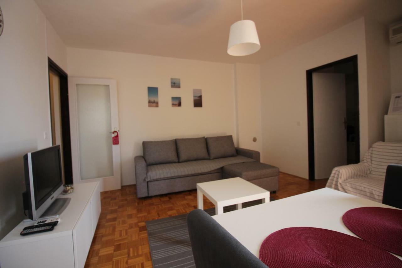 Apartments Nikola Novi Vinodolski Esterno foto