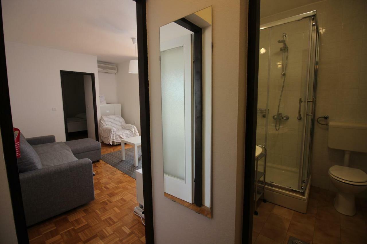 Apartments Nikola Novi Vinodolski Esterno foto