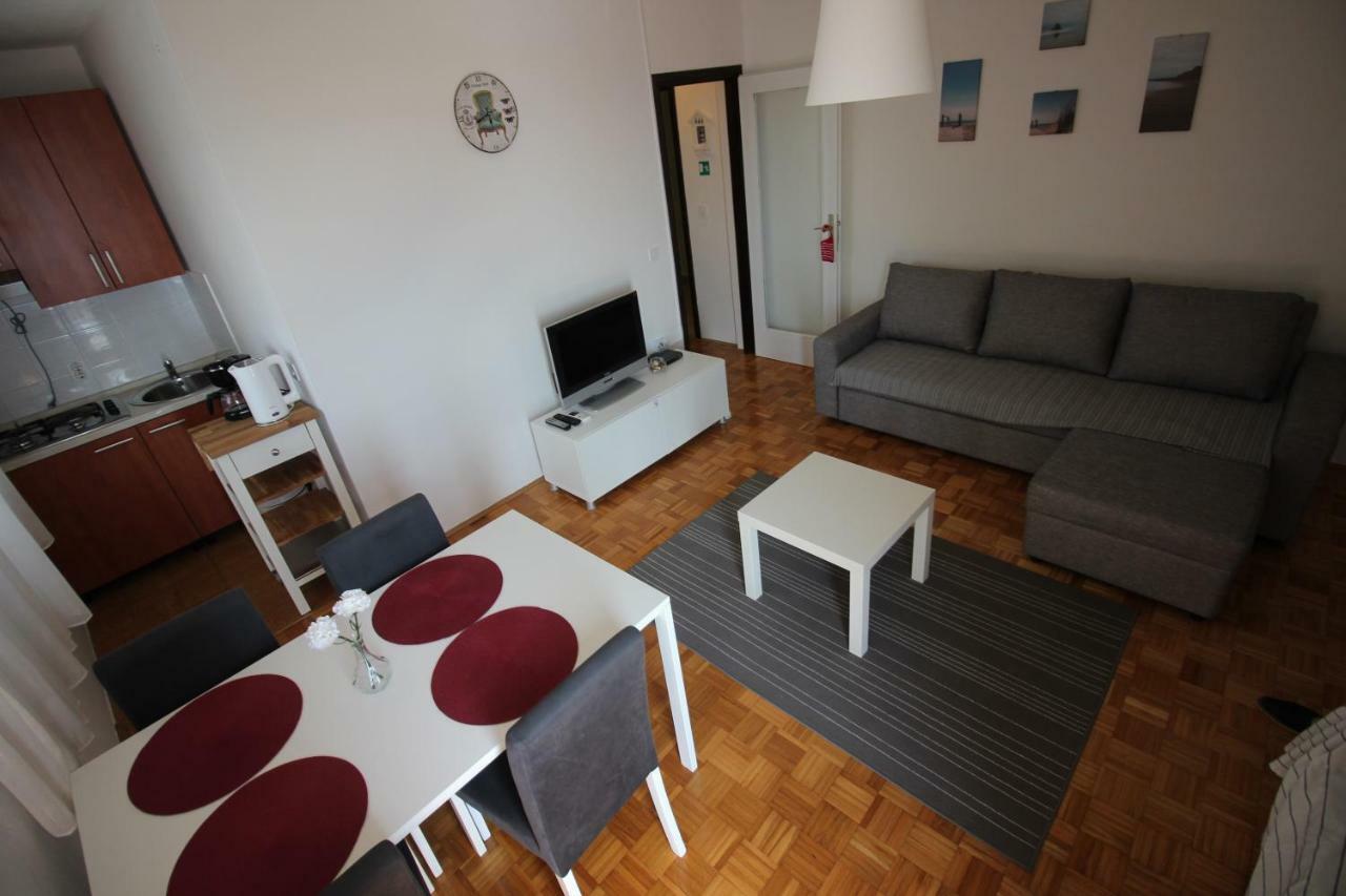 Apartments Nikola Novi Vinodolski Esterno foto